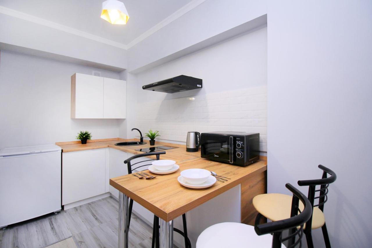 Cozy Studio In The Best Area! 4 Ałma Ata Zewnętrze zdjęcie